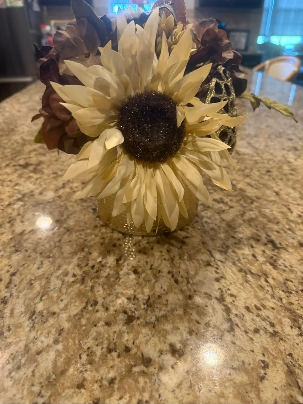Pier 1 Cream Sunflower and Brown Hydrangea Arrangement